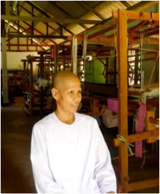Ei silk weaver